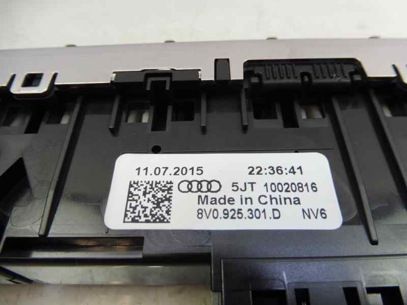 Recambio de mando multifuncion para audi a3 sportback (8va) attraction referencia OEM IAM 5JT10020816  