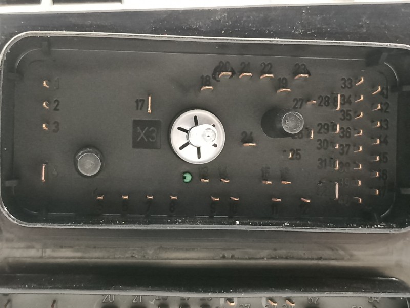 Recambio de caja reles / fusibles para opel astra h ber. cosmo referencia OEM IAM 13250232KA 743381 