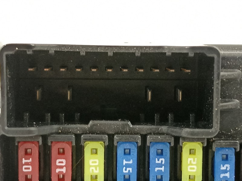 Recambio de caja reles / fusibles para kia ceed business referencia OEM IAM 91959J1010  