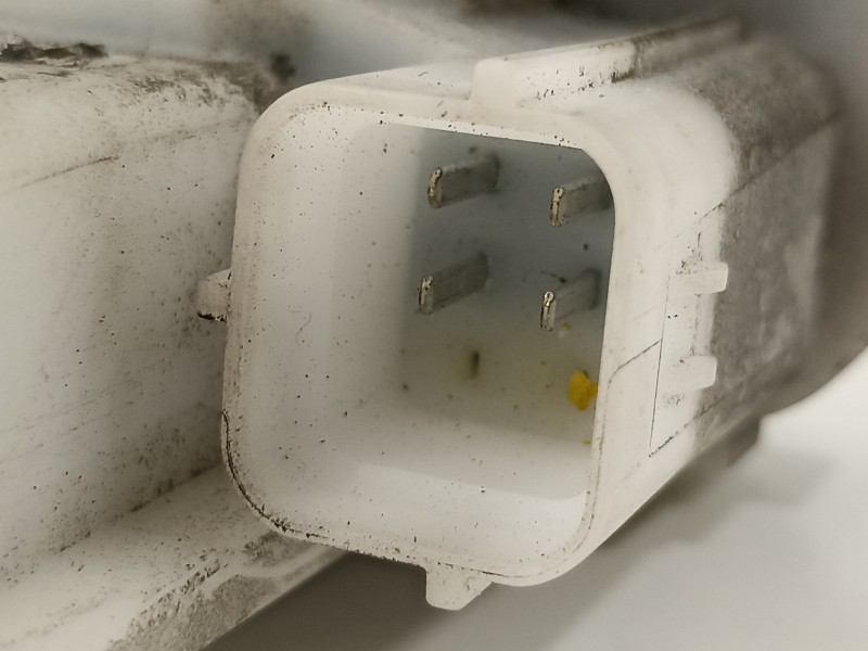 Recambio de cerradura puerta delantera derecha para fiat nuova 500 (150) blackjack referencia OEM IAM 51827593  