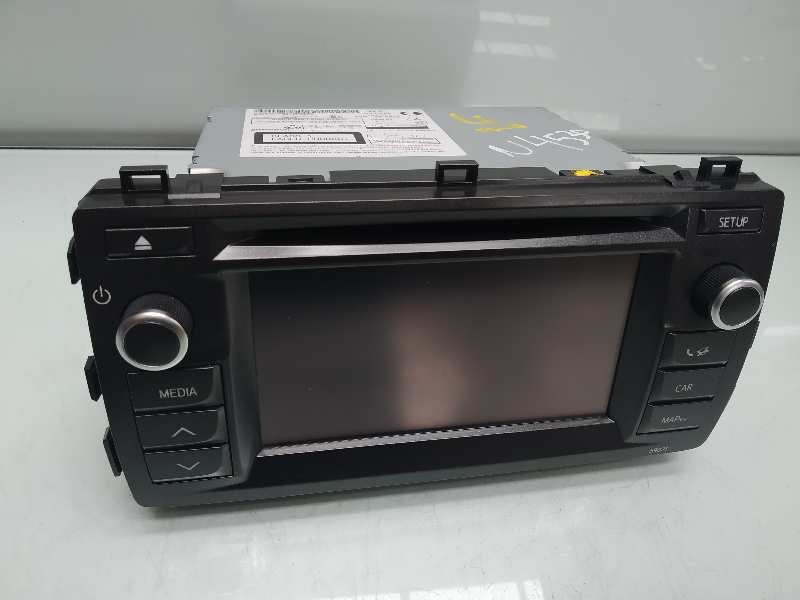 Recambio de sistema navegacion gps para toyota auris active referencia OEM IAM 8614002010  