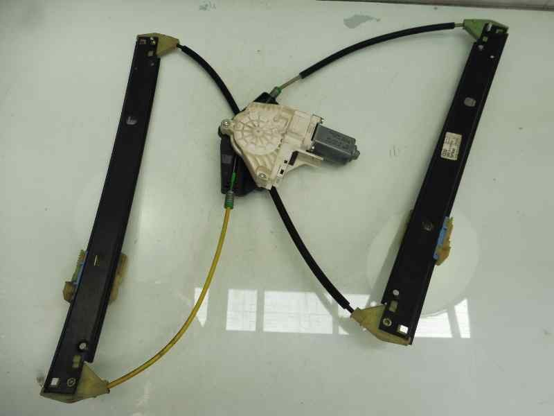 Recambio de elevalunas delantero derecho para audi a4 ber. (b8) básico referencia OEM IAM 8K0837462 8K0959802A 