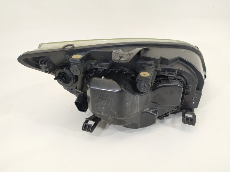 Recambio de faro izquierdo para ford focus berlina (cap) trend referencia OEM IAM 4M5113101AD  