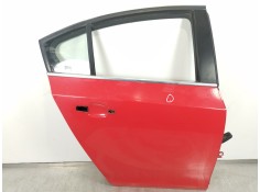 Recambio de puerta trasera derecha para chevrolet cruze lt referencia OEM IAM 95987763  