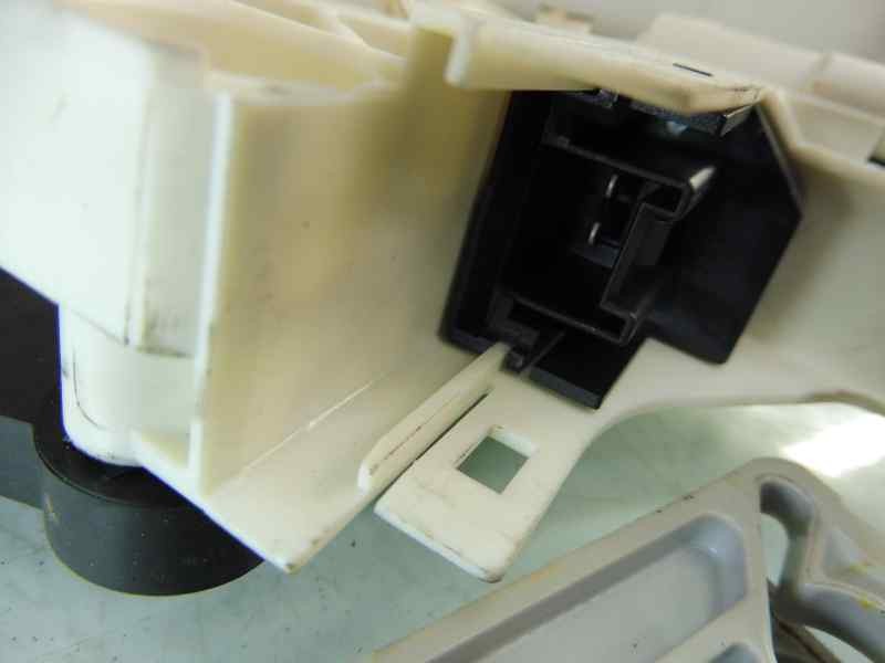 Recambio de elevalunas trasero derecho para audi a4 ber. (b8) básico referencia OEM IAM 8K0839462A 8K0959812A 