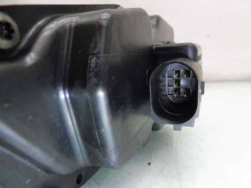 Recambio de valvula egr para audi a4 ber. (b8) básico referencia OEM IAM 03L131501G  