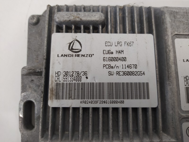 Recambio de centralita motor uce para dacia dokker ambiance referencia OEM IAM 360082G54 591334000 