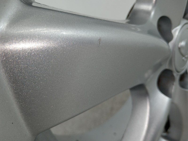 Recambio de llanta para ssangyong korando line 4x2 referencia OEM IAM 41730-34100  