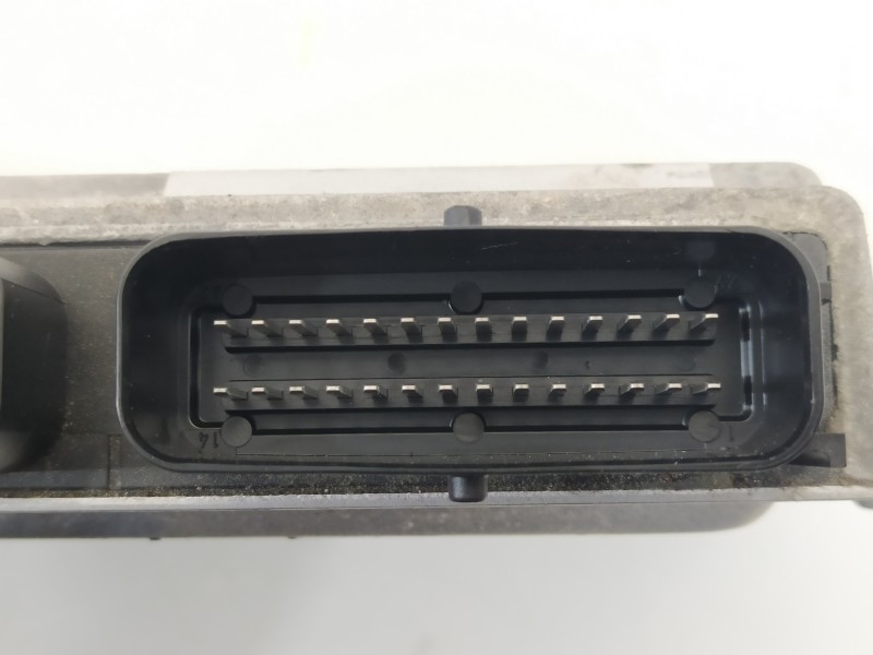 Recambio de centralita motor uce para dacia dokker ambiance referencia OEM IAM 360082G54 591334000 