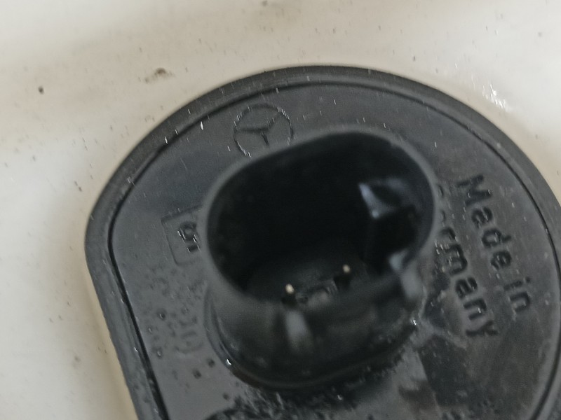 Recambio de deposito limpia para mercedes-benz clase c (w203) berlina 220 cdi (203.006) referencia OEM IAM A2038600060  