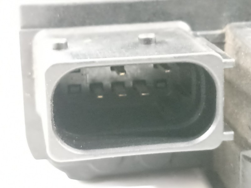 Recambio de cerradura puerta trasera izquierda para chevrolet cruze lt referencia OEM IAM 13503177  