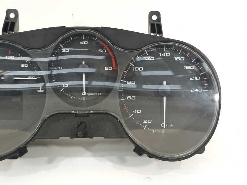 Recambio de cuadro instrumentos para seat leon (1p1) stylance / style referencia OEM IAM 1P0920810J A2C53029632 A2C53029630