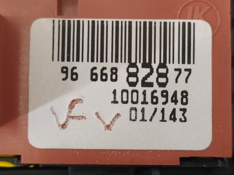 Recambio de mando multifuncion para citroën c4 lim. business referencia OEM IAM 9666882877 96717146ZD 