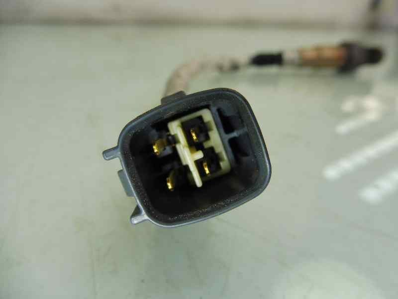 Recambio de sonda lambda para toyota yaris active referencia OEM IAM 894650H010 0258006720 