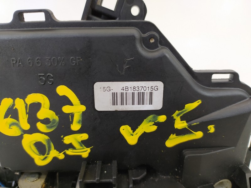 Recambio de cerradura puerta delantera izquierda para audi a4 berlina (8e) 1.9 tdi (96kw) referencia OEM IAM 4B1837015G  