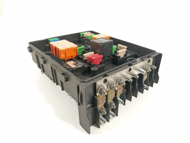 Recambio de caja reles / fusibles para seat altea (5p1) hot referencia OEM IAM 1K0937125  
