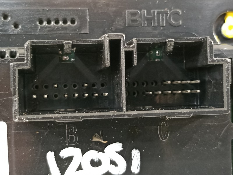 Recambio de mando climatizador para seat leon (5f1) fr referencia OEM IAM 5F0907044  