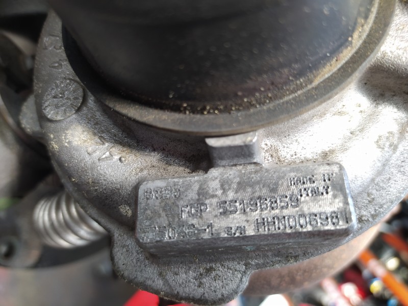 Recambio de turbocompresor para opel astra h berlina cosmo referencia OEM IAM 55196859 7550461 