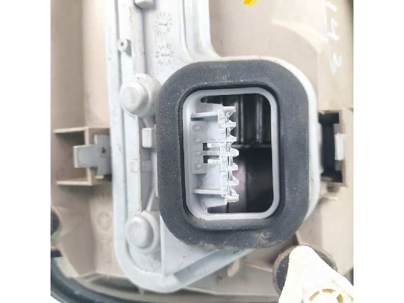 Recambio de piloto trasero derecho para opel zafira a elegance referencia OEM IAM   