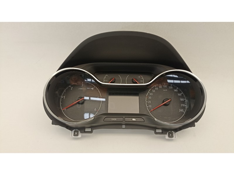 Recambio de cuadro instrumentos para opel crossland x excellence referencia OEM IAM 93488828  