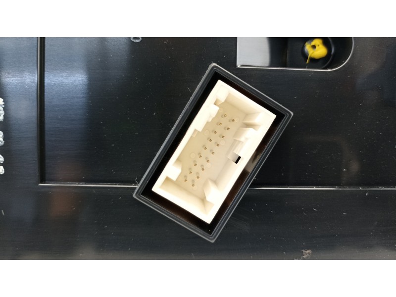 Recambio de cuadro instrumentos para opel crossland x excellence referencia OEM IAM 93488828  