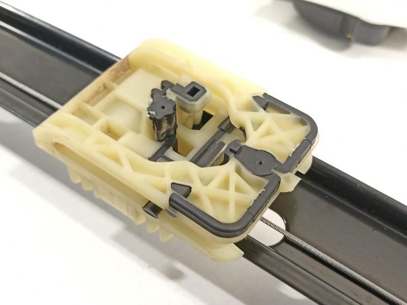 Recambio de elevalunas delantero derecho para seat arona xperience referencia OEM IAM 6F9837462C  