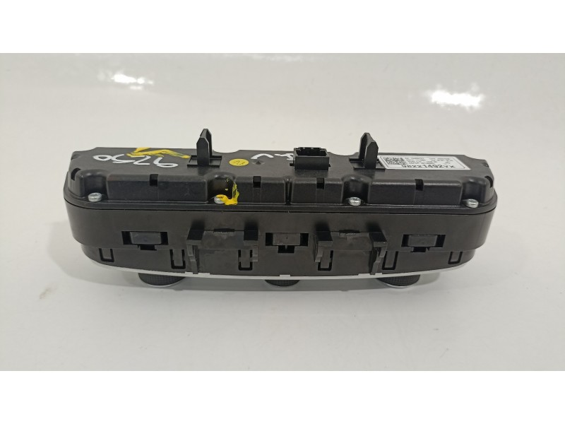 Recambio de mando climatizador para opel crossland x excellence referencia OEM IAM 9822149YX  