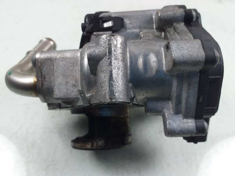 Recambio de valvula egr para volkswagen passat lim. (3g2) sport bmt referencia OEM IAM 04L131501R WAO161015 