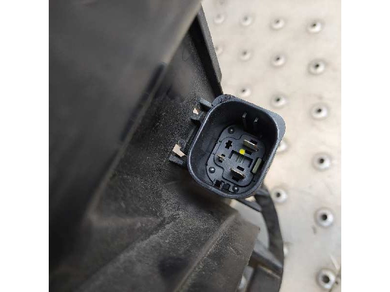 Recambio de electroventilador para bmw serie 3 touring (f31) 320d referencia OEM IAM 8641946 8641963 