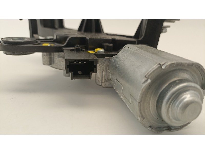 Recambio de motor limpia trasero para opel crossland x excellence referencia OEM IAM 9817899980 0390205062 