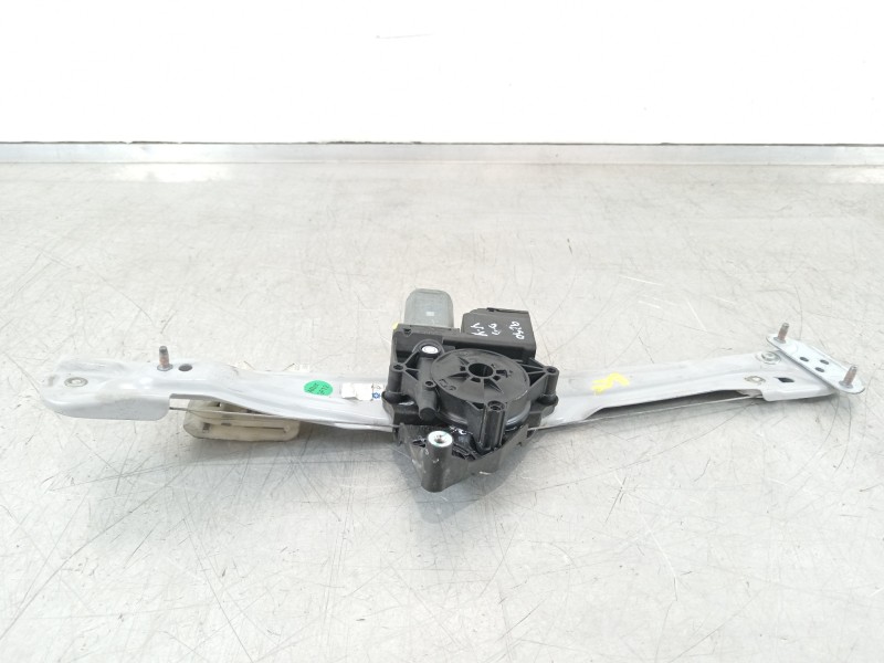 Recambio de elevalunas delantero derecho para opel crossland x excellence referencia OEM IAM 39137856  