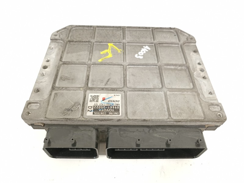 Recambio de centralita motor uce para toyota avensis (t27) active referencia OEM IAM 8966105D22  