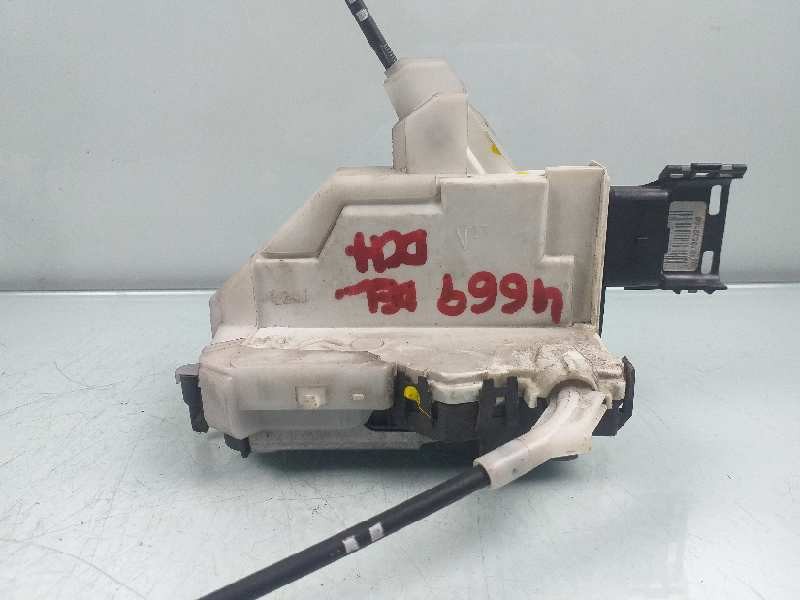 Recambio de cerradura puerta delantera derecha para peugeot 3008 access referencia OEM IAM   