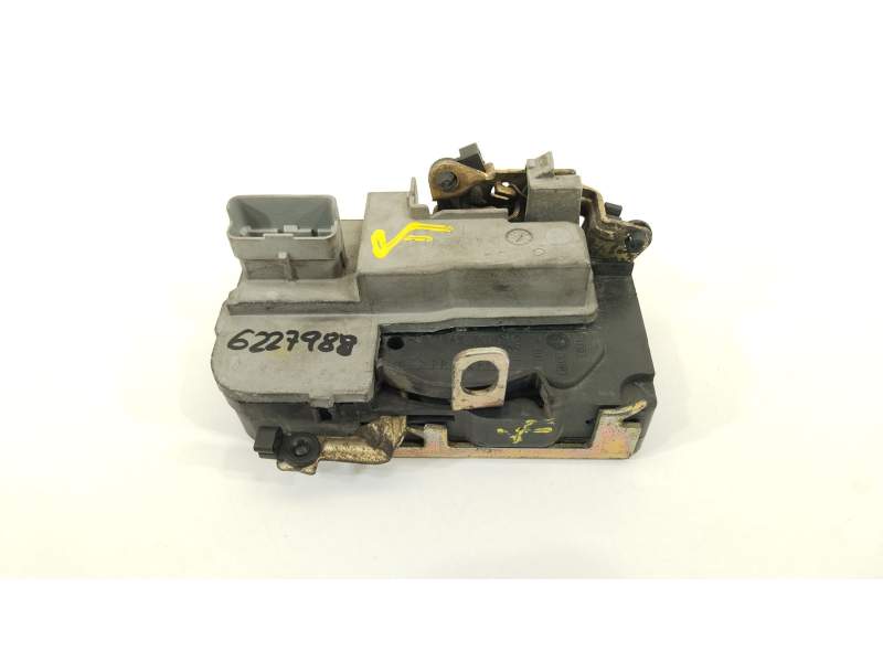 CERRADURA PUERTA DELANTERA DERECHA 9136J1 