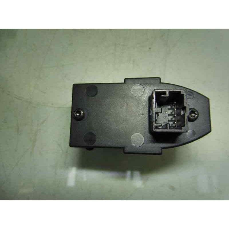 Recambio de mando elevalunas trasero derecho para alfa romeo 159 (140) 1.9 jtdm 8v distinctive referencia OEM IAM   