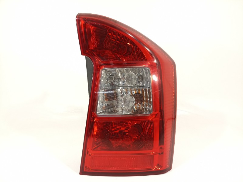 Recambio de piloto trasero derecho para kia carens (un) concept referencia OEM IAM 924021D0 924021D010 924021D010