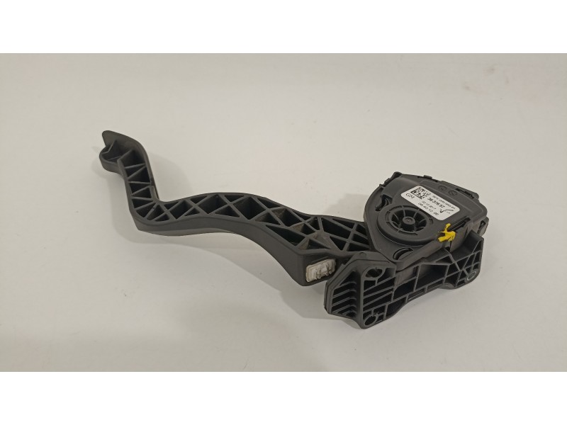 Recambio de potenciometro pedal para opel crossland x excellence referencia OEM IAM 3637657  