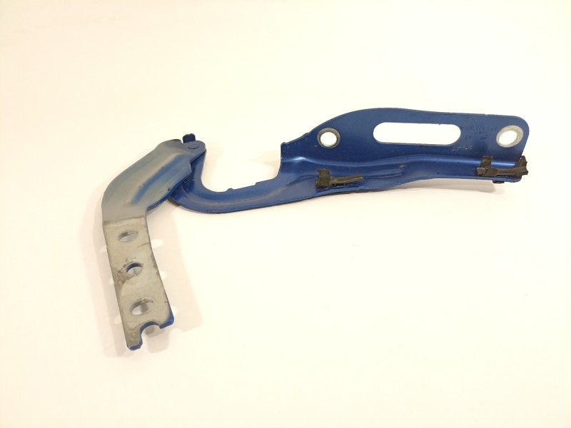 Recambio de bisagra capot para seat arona xperience referencia OEM IAM 6F0823301A  