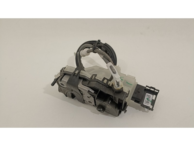 Recambio de cerradura puerta trasera derecha para opel crossland x excellence referencia OEM IAM 267100  