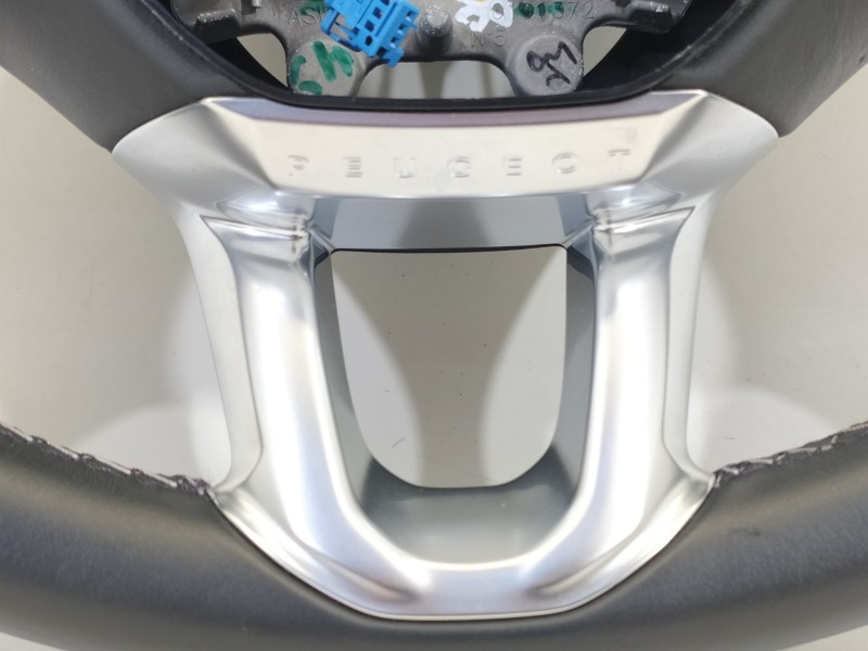 Recambio de volante para peugeot 2008 (--.2013) allure referencia OEM IAM 98084115ZD 9898007408ZD 