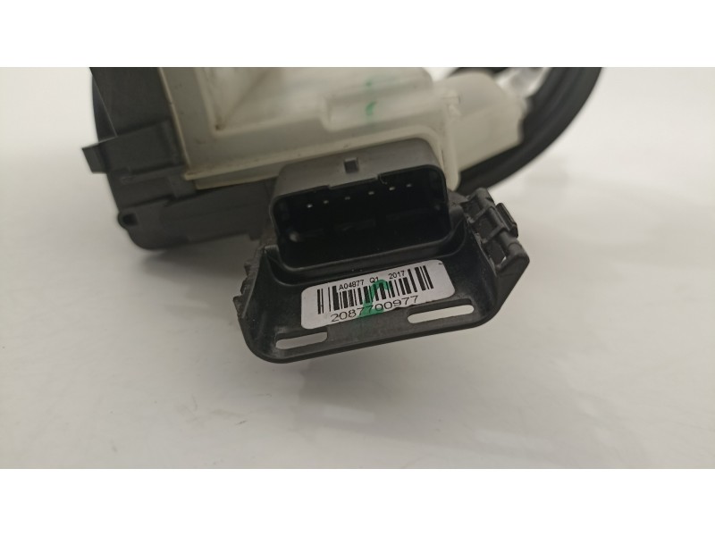 Recambio de cerradura puerta trasera derecha para opel crossland x excellence referencia OEM IAM 267100  