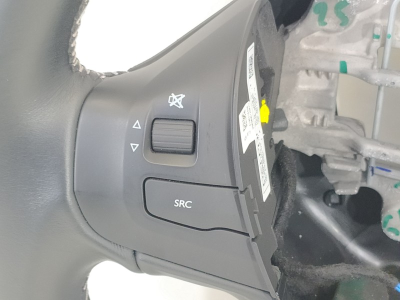 Recambio de volante para peugeot 2008 (--.2013) allure referencia OEM IAM 98084115ZD 9898007408ZD 