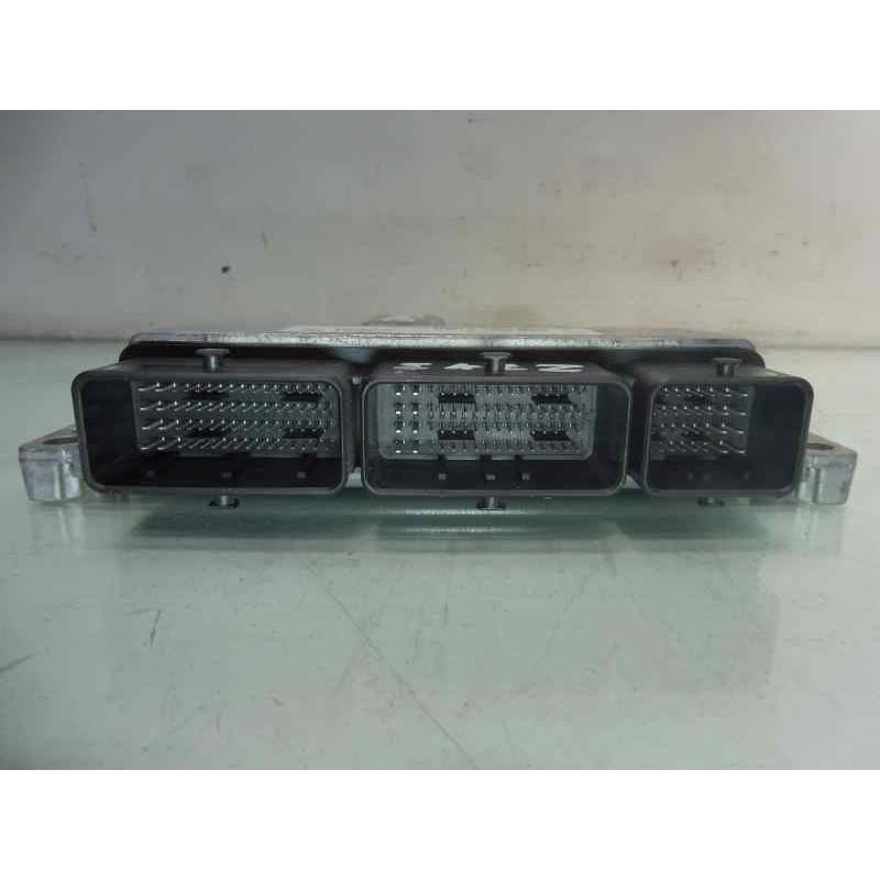Recambio de centralita motor uce para renault megane iv berlina 5p intens referencia OEM IAM 237106677R A2C38641900 