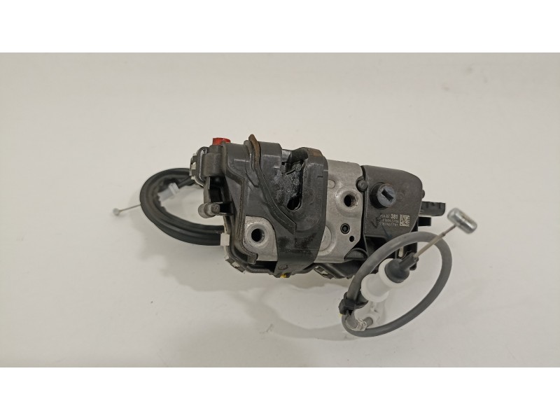 Recambio de cerradura puerta trasera izquierda para opel crossland x excellence referencia OEM IAM 267381  