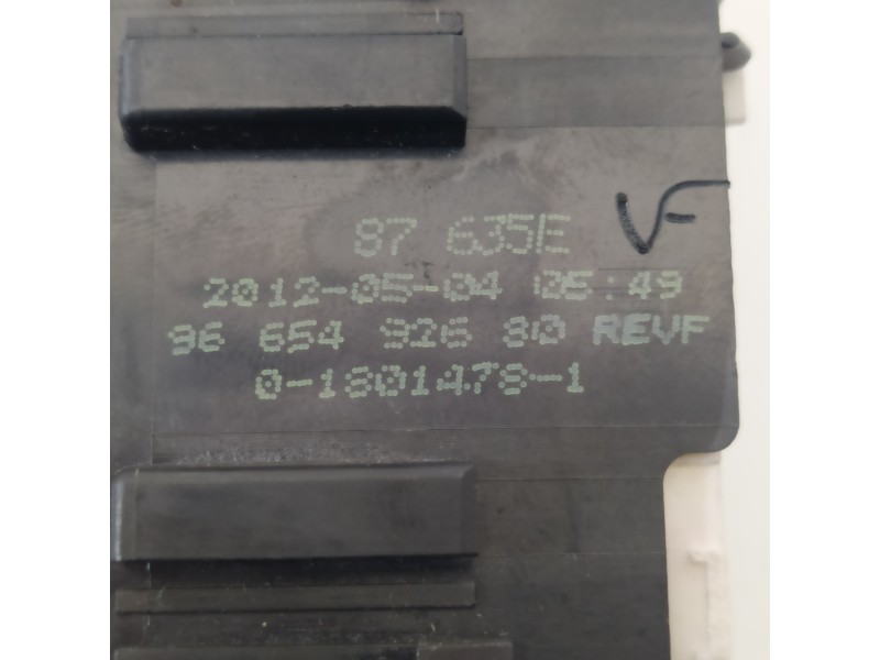 Recambio de caja reles / fusibles para citroën ds5 style referencia OEM IAM 9665492680  