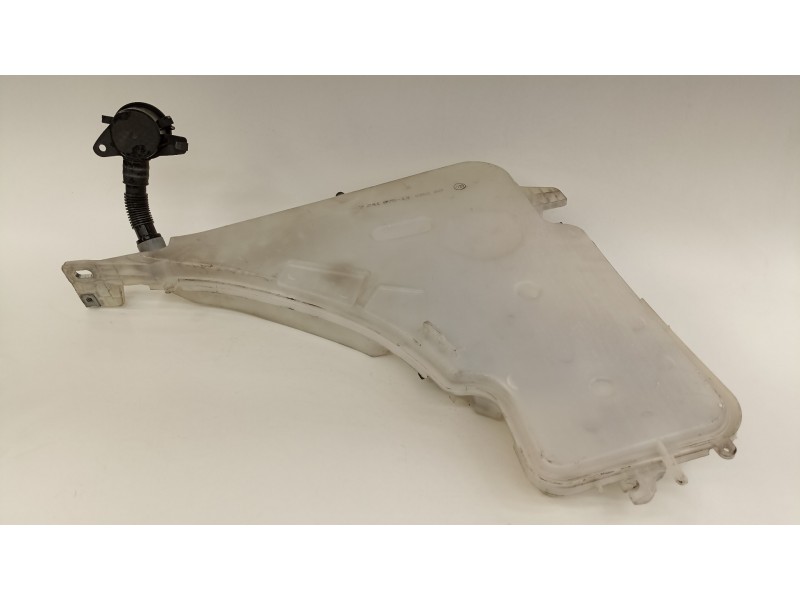 Recambio de deposito limpia para bmw serie 3 touring (f31) 320d referencia OEM IAM 724167514  