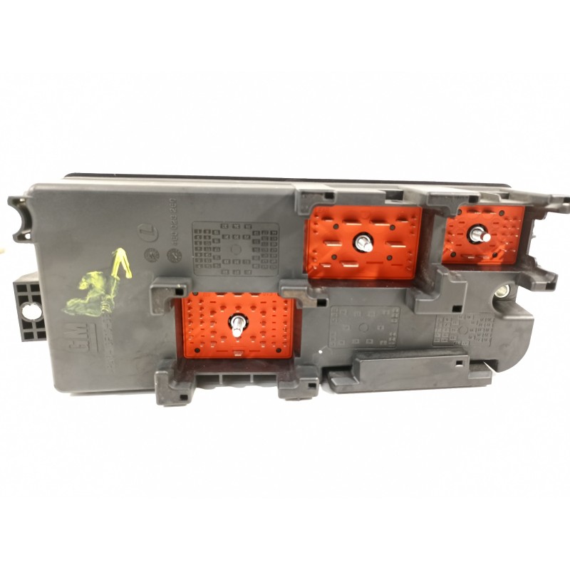 Recambio de caja reles / fusibles para saab 9-3 berlina 2.2 tid arc referencia OEM IAM 519073035 12795732 