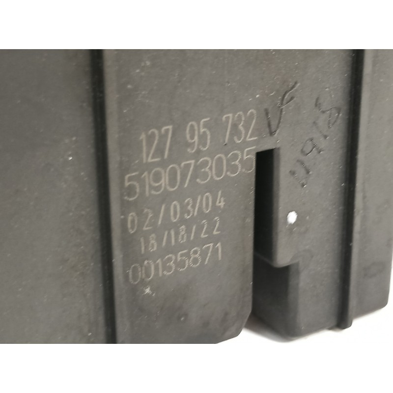 Recambio de caja reles / fusibles para saab 9-3 berlina 2.2 tid arc referencia OEM IAM 519073035 12795732 