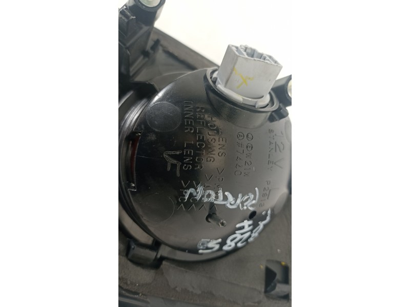 Recambio de piloto trasero izquierdo para mazda 3 berlina (bk) 1.6 crdt active referencia OEM IAM   