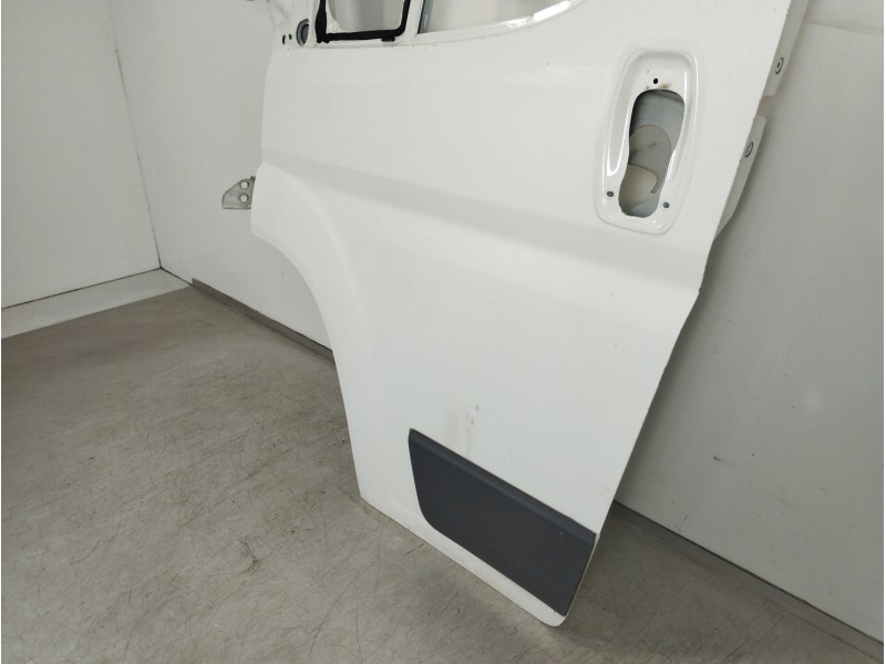 Recambio de puerta delantera izquierda para citroën jumper kombi 30 l1h1 live e-hdi 130 referencia OEM IAM   